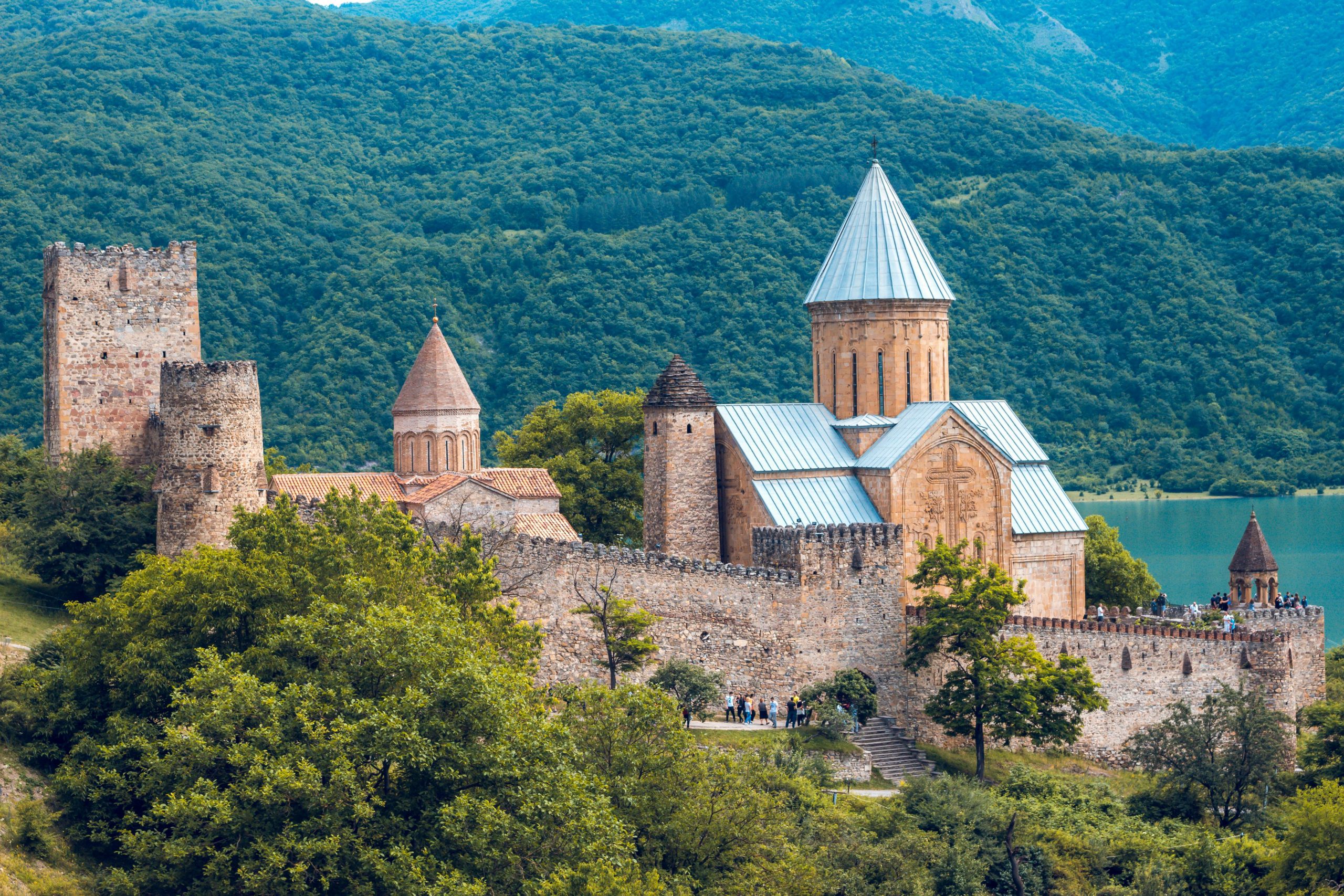 pexels-koba-samurkasov-115408-354089